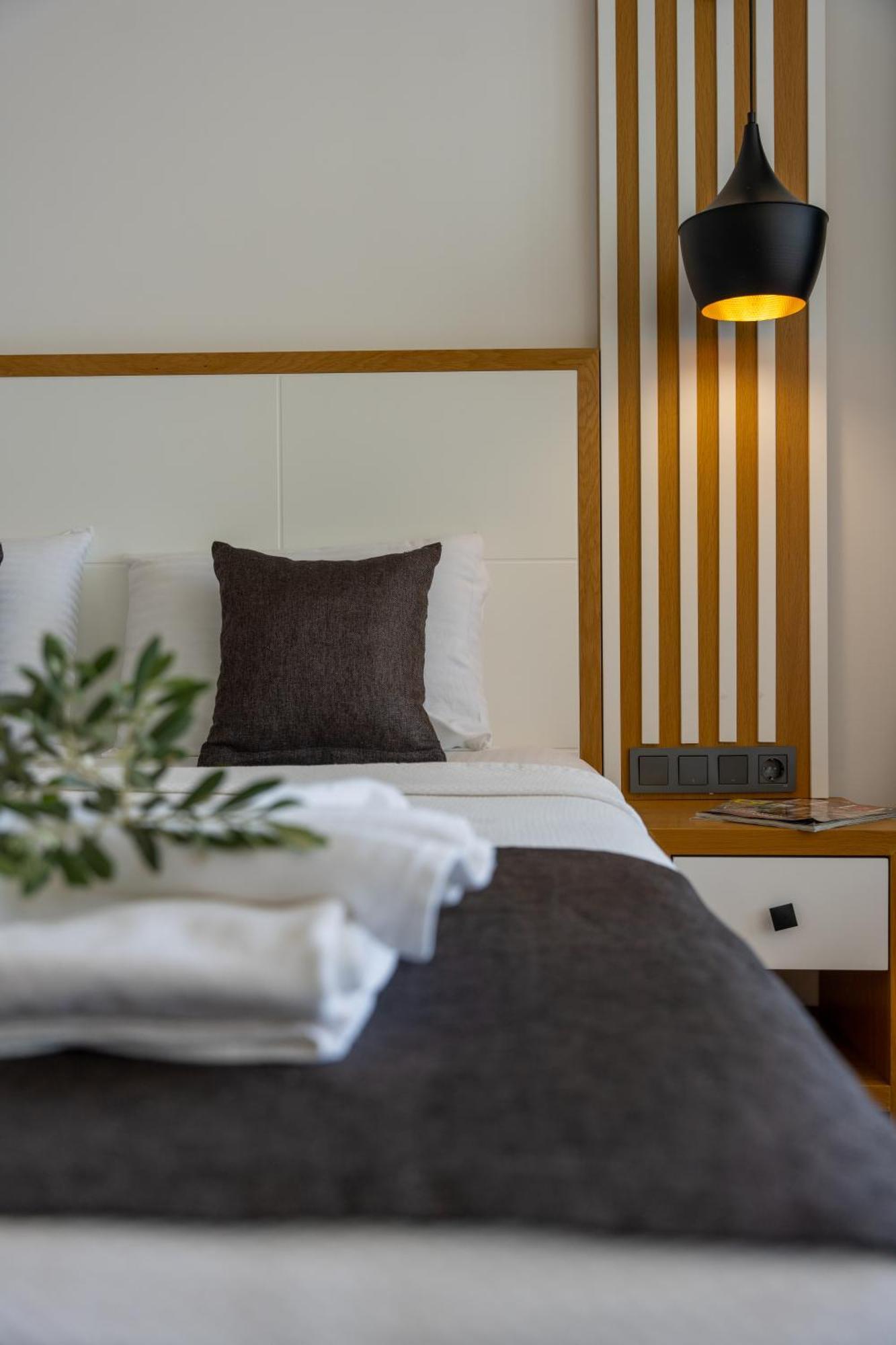 Kalkan Beach Park Hotel คาช ภายนอก รูปภาพ