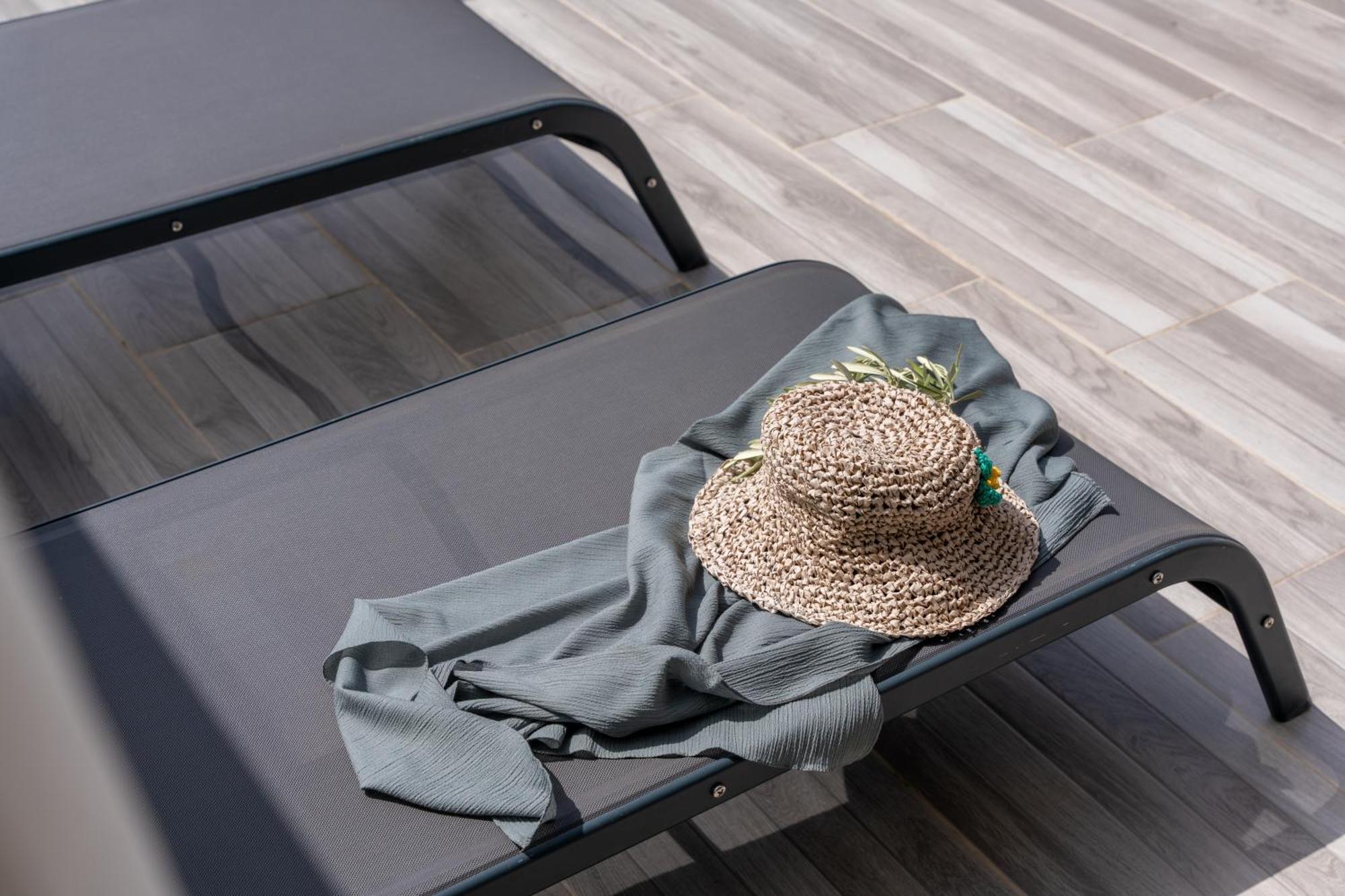 Kalkan Beach Park Hotel คาช ภายนอก รูปภาพ