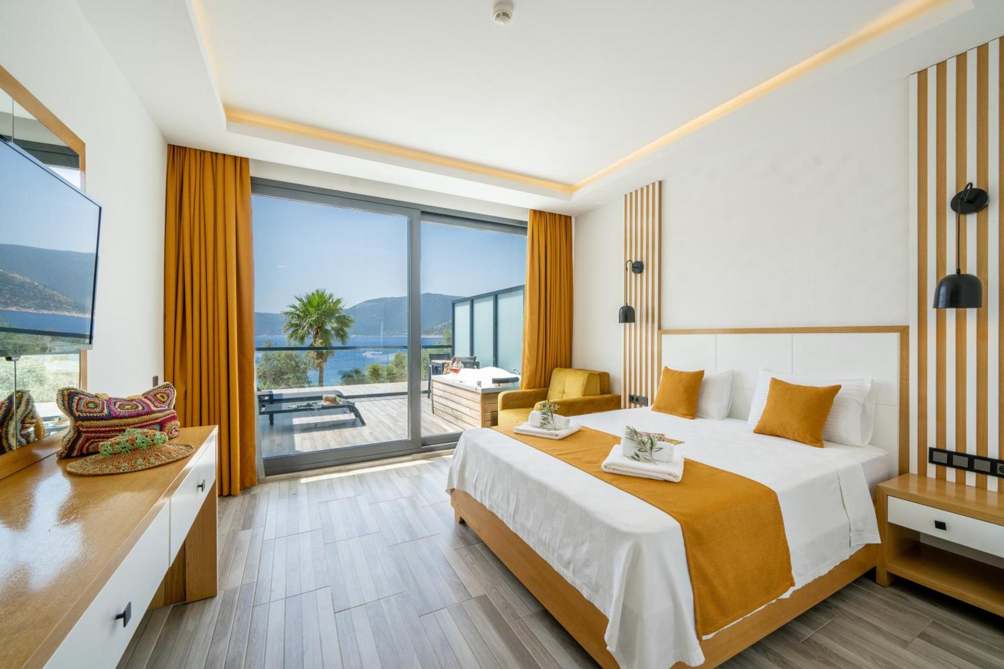 Kalkan Beach Park Hotel คาช ภายนอก รูปภาพ