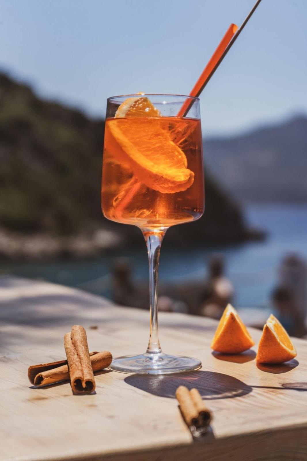 Kalkan Beach Park Hotel คาช ภายนอก รูปภาพ